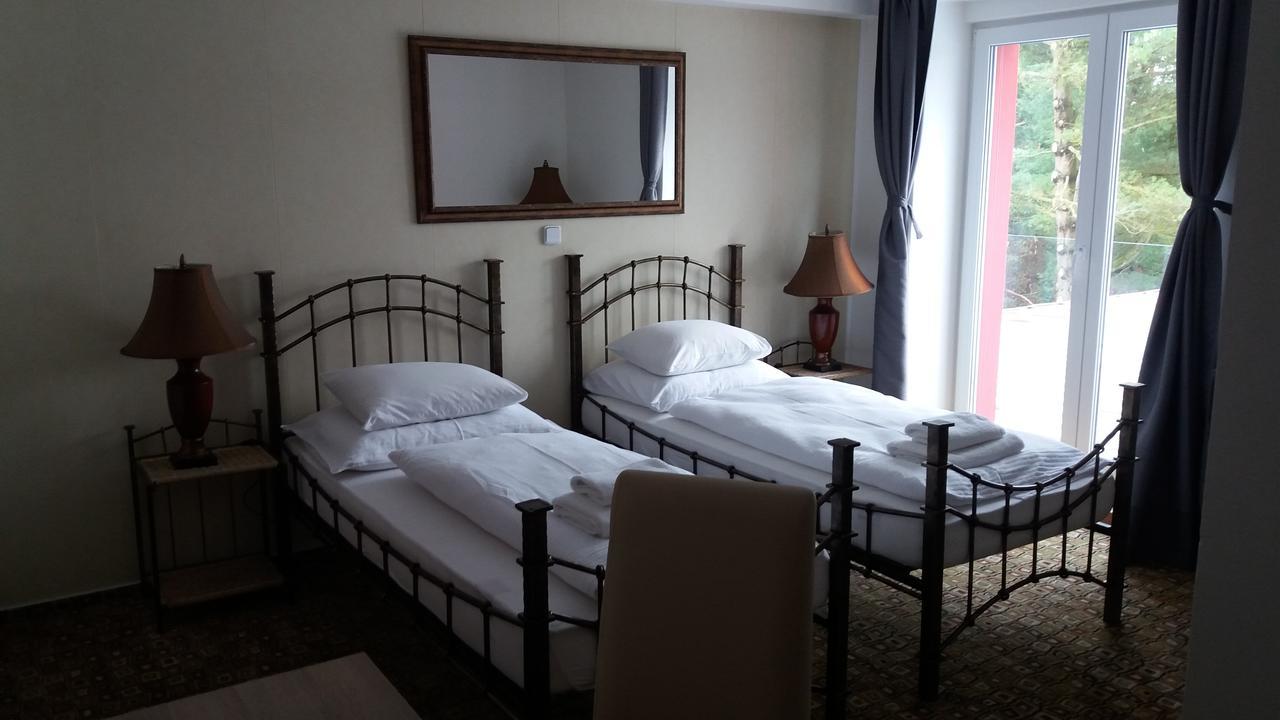 Hotel Bouczech Lipno nad Vltavou Kültér fotó