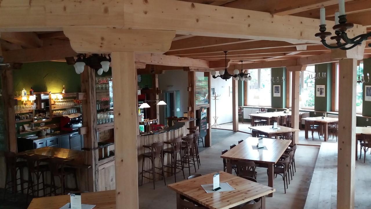 Hotel Bouczech Lipno nad Vltavou Kültér fotó