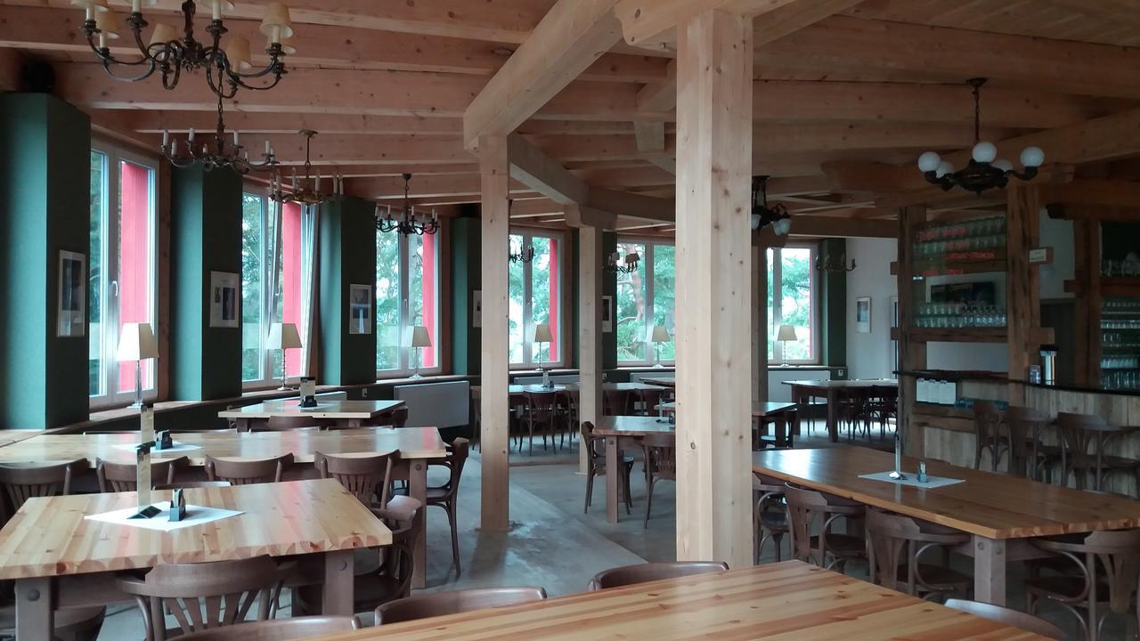 Hotel Bouczech Lipno nad Vltavou Kültér fotó