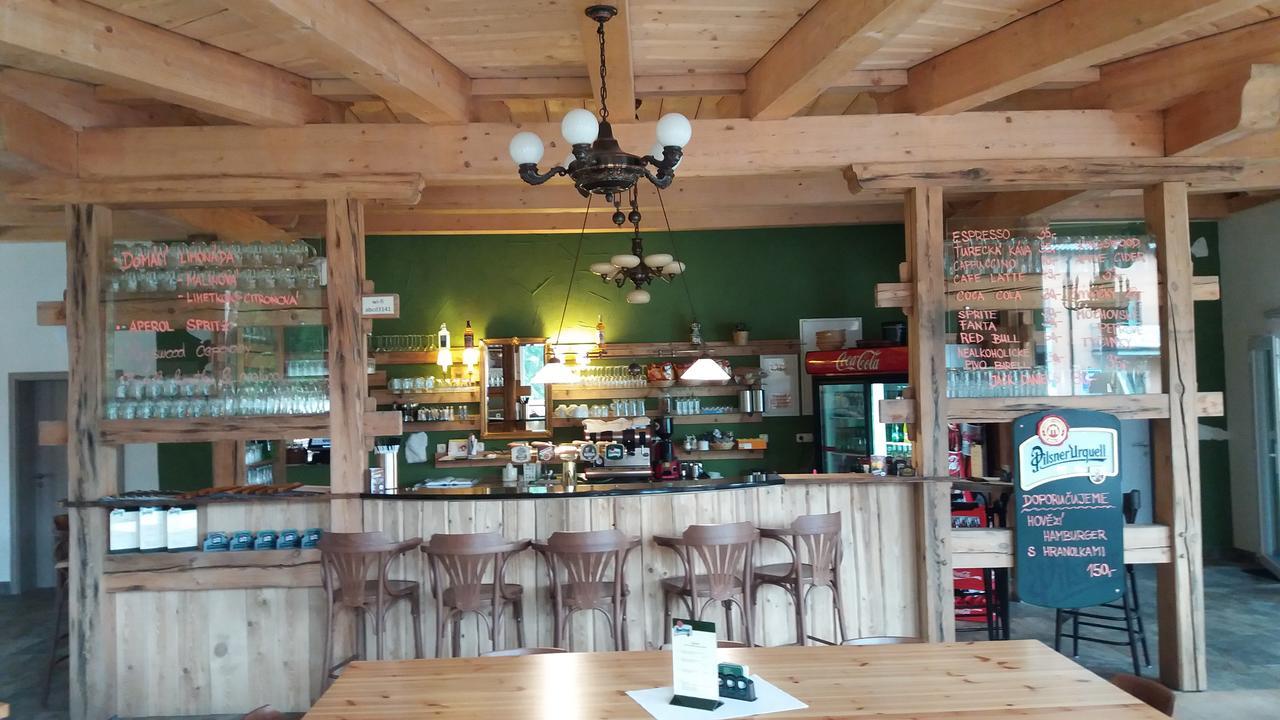Hotel Bouczech Lipno nad Vltavou Kültér fotó