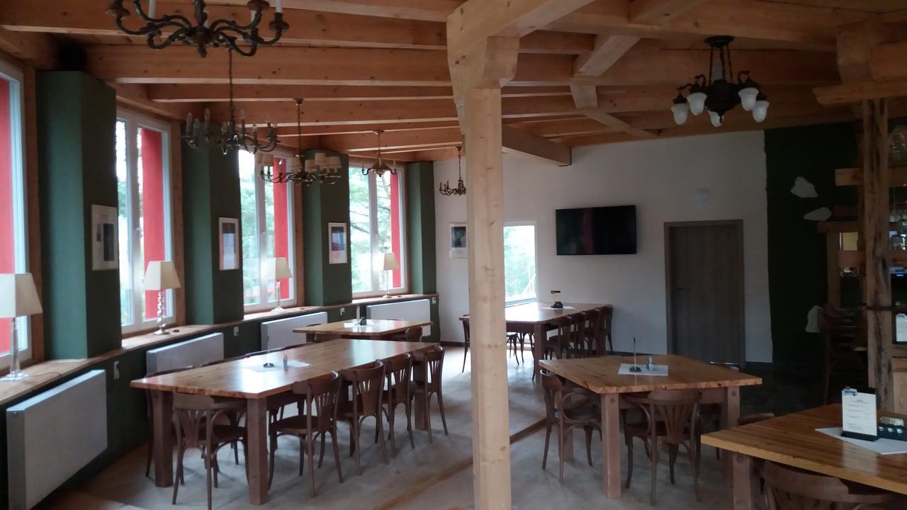 Hotel Bouczech Lipno nad Vltavou Kültér fotó