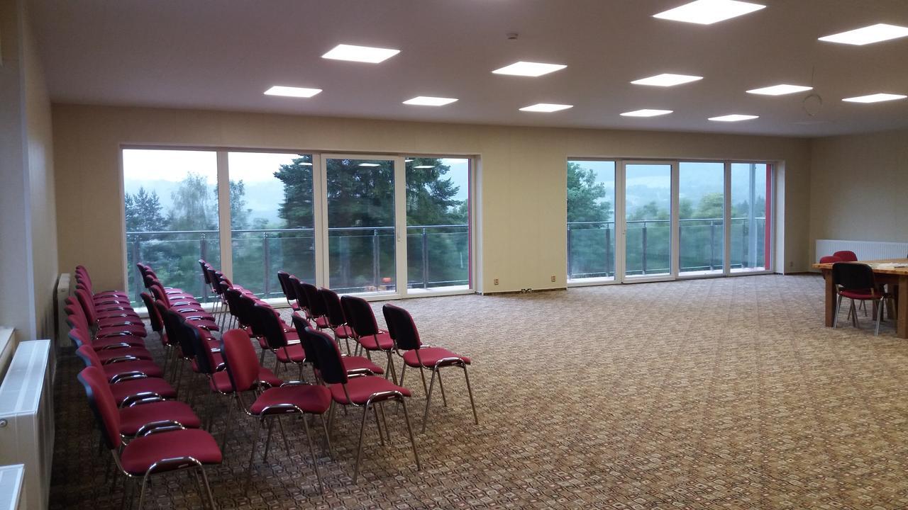 Hotel Bouczech Lipno nad Vltavou Kültér fotó